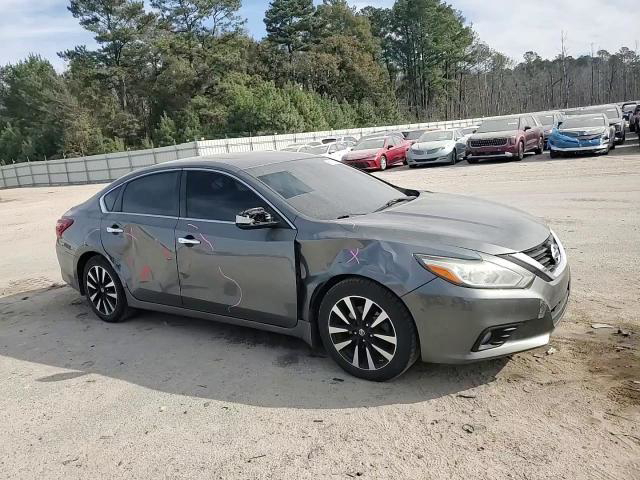 Nissan Altima 2018