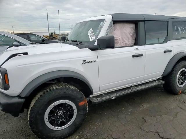 Ford Bronco 2023