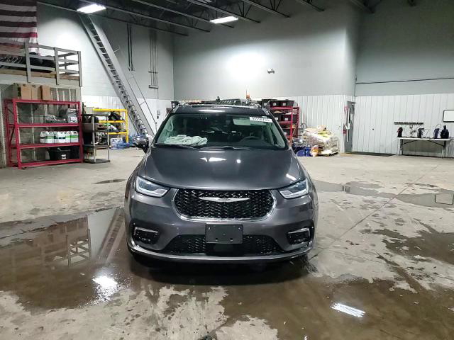 Chrysler Pacifica 2023