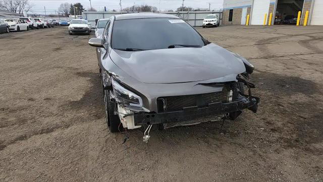 Nissan Maxima 2014