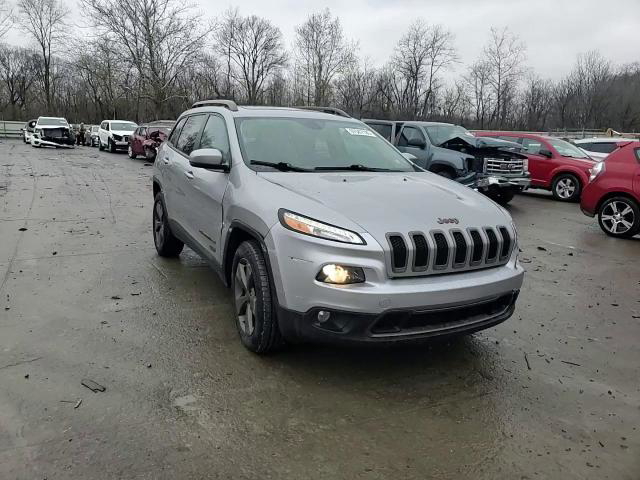 Jeep Cherokee 2016