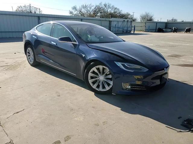 Tesla Model S 2018