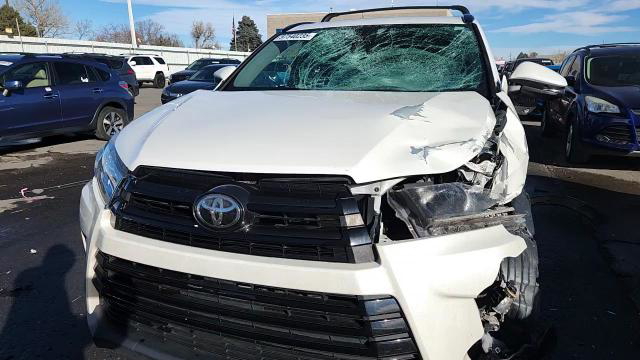 Toyota Highlander 2017