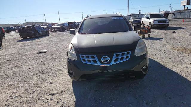 Nissan Rogue 2011
