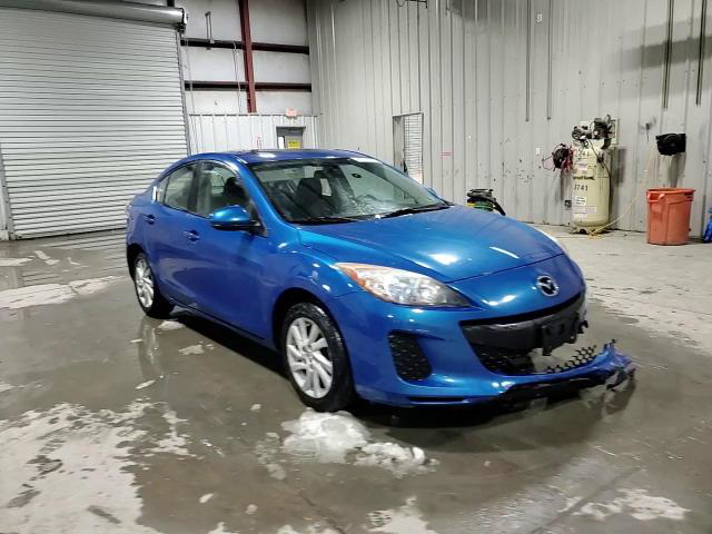 Mazda 3 2012