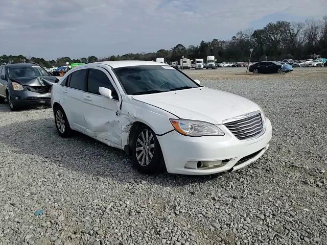 Chrysler 200 2012