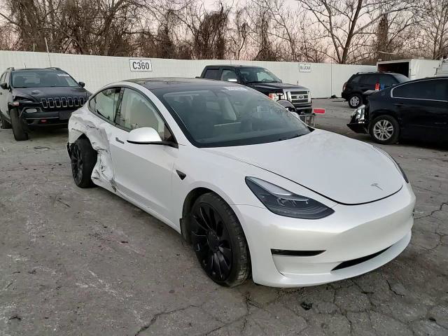 Tesla Model 3 2022