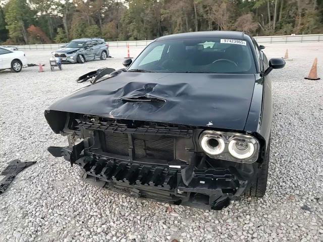 Dodge Challenger 2021