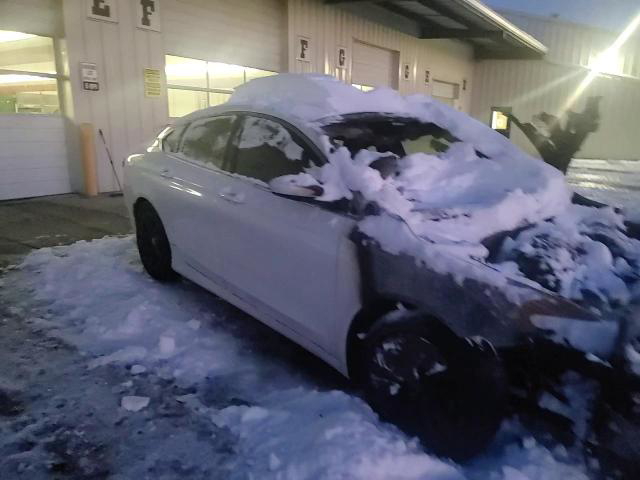 Chrysler 200 2017