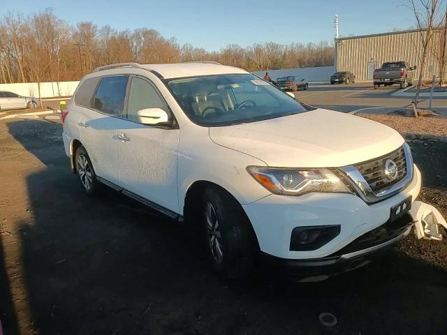 Nissan Pathfinder 2017
