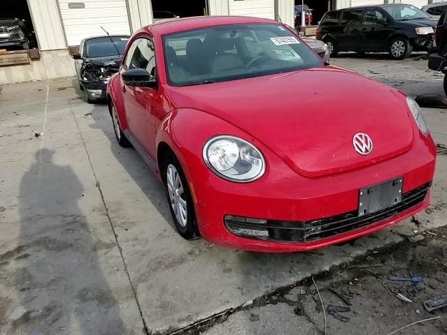 Volkswagen Beetle 2012