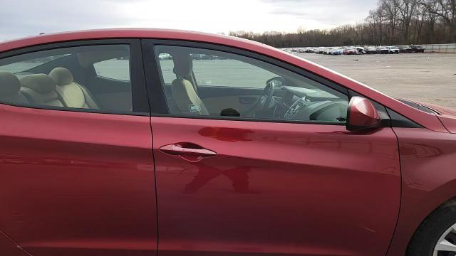 Hyundai Elantra 2013