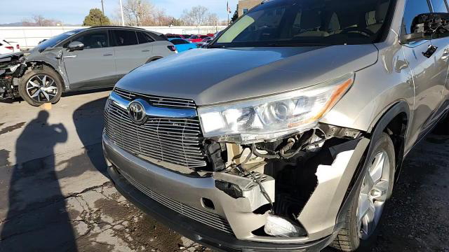 Toyota Highlander 2015