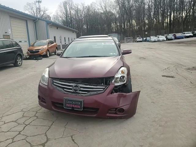Nissan Altima 2012