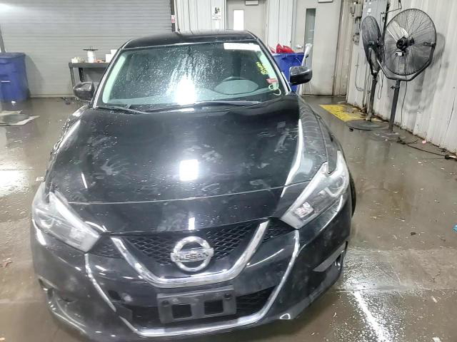 Nissan Maxima 2018