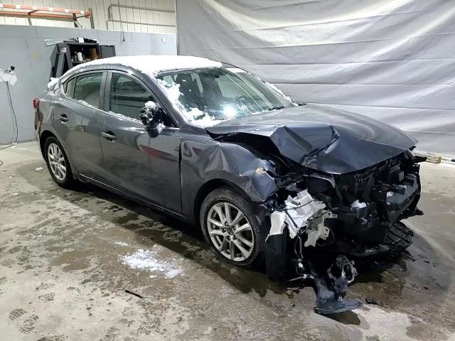 Mazda 3 2016
