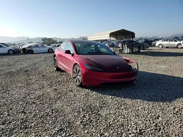 Tesla Model 3 2024