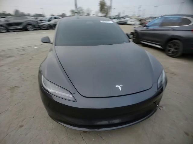 Tesla Model 3 2025