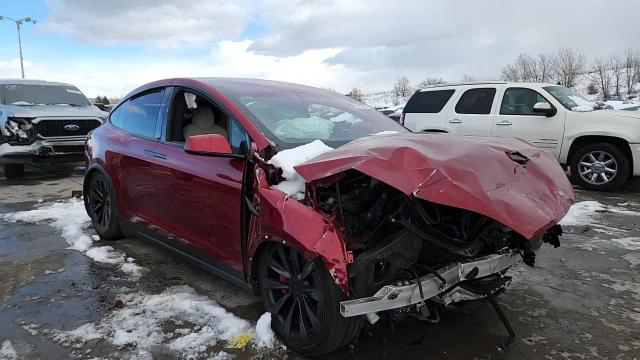 Tesla Model X 2024
