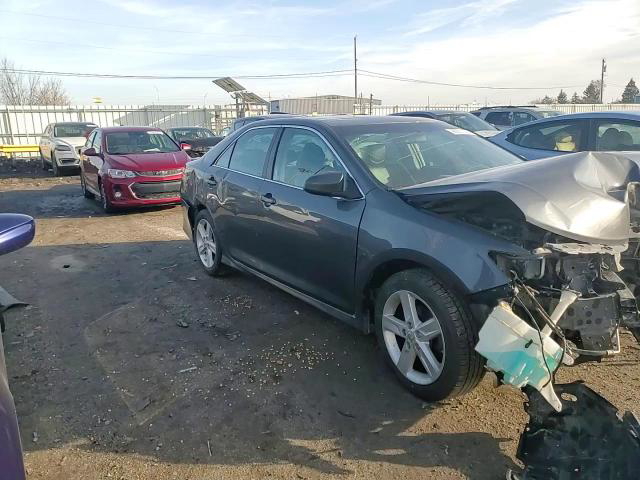 Toyota Camry 2012