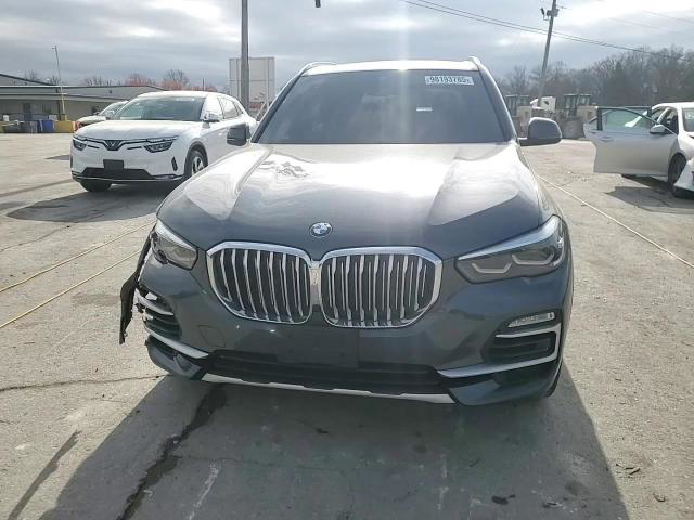 BMW X5 2019