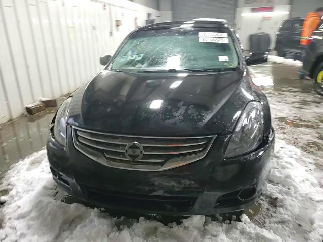 Nissan Altima 2012