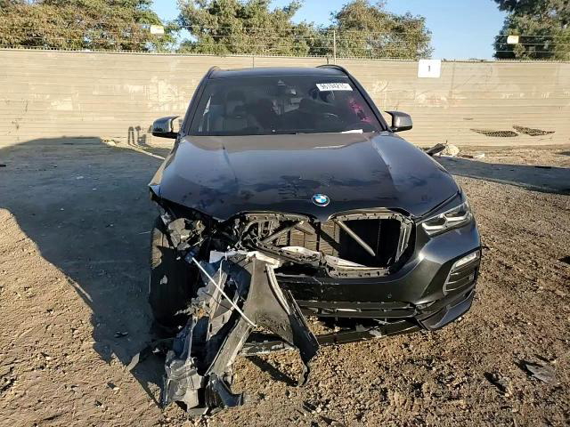 BMW X5 2021