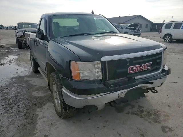 GMC Sierra 2011