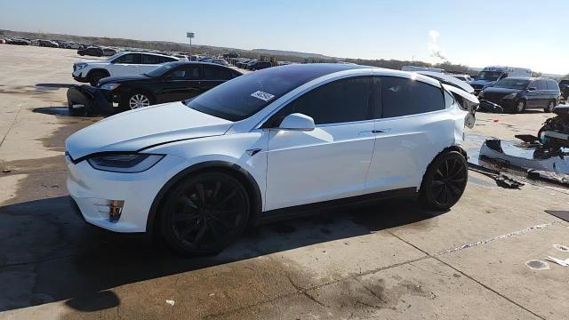 Tesla Model X 2018