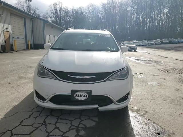 Chrysler Pacifica 2017