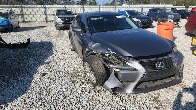 Lexus IS 2015