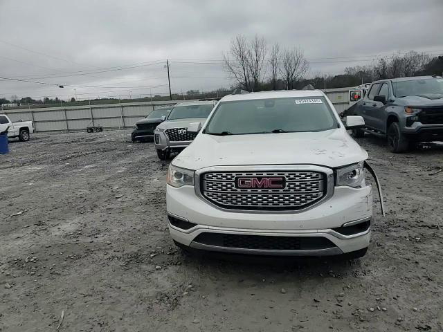 GMC Acadia 2017