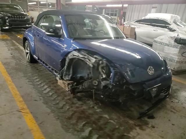 Volkswagen Beetle 2014