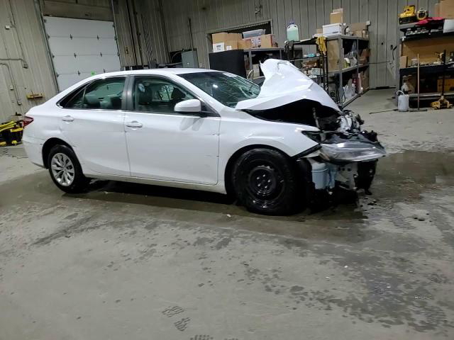 Toyota Camry 2016