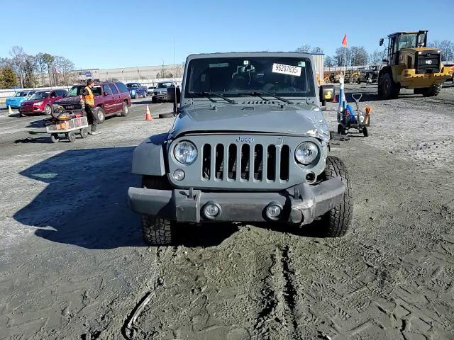 Jeep Wrangler 2015