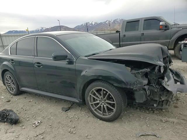 Subaru Legacy 2011