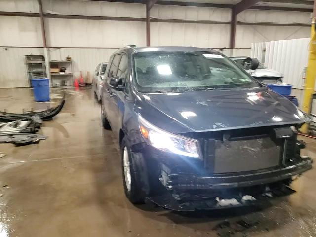 Kia Sedona 2015