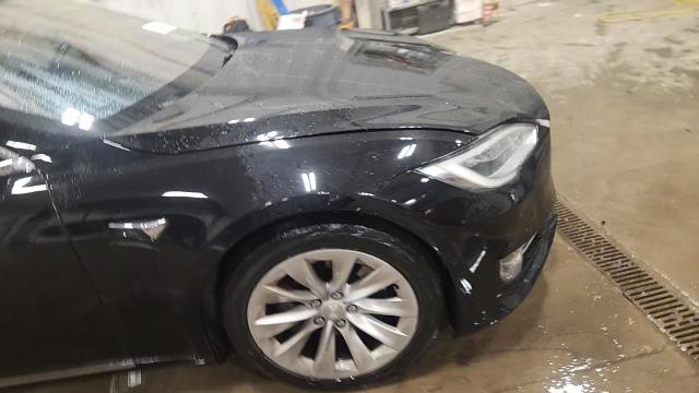 Tesla Model S 2019