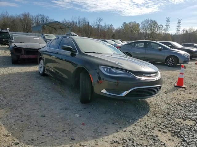 Chrysler 200 2015