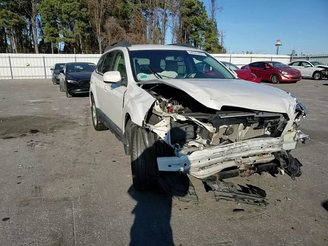 Subaru Outback 2014