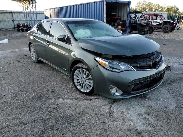 Toyota Avalon 2013