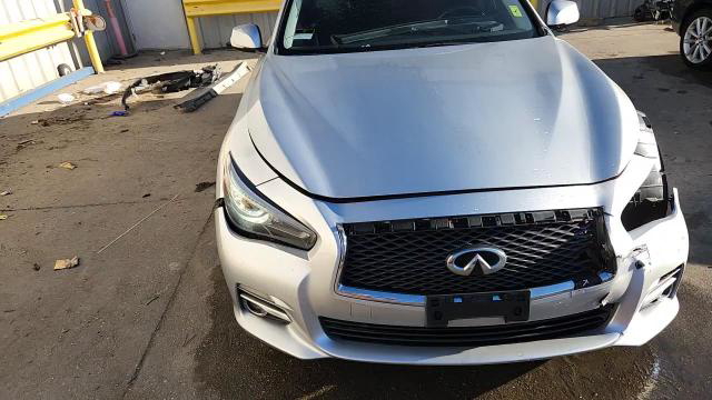 Infiniti Q50 2015