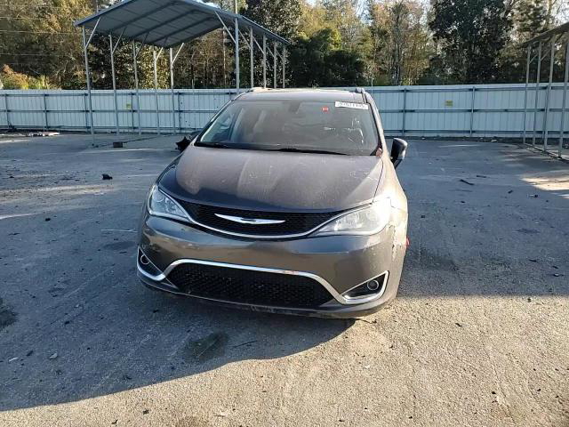 Chrysler Pacifica 2017