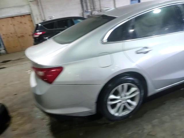 Chevrolet Malibu 2016