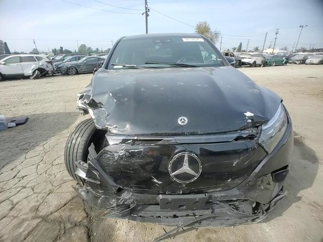 Mercedes-Benz  2023