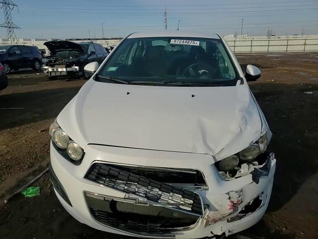 Chevrolet Sonic 2015