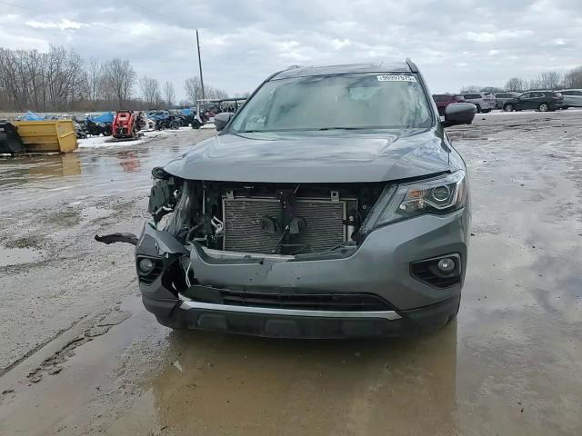 Nissan Pathfinder 2019