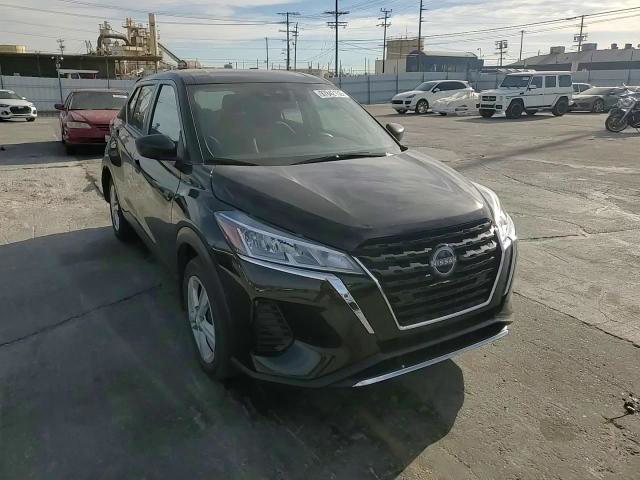 Nissan Kicks 2024