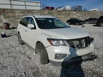 Nissan Pathfinder 2018