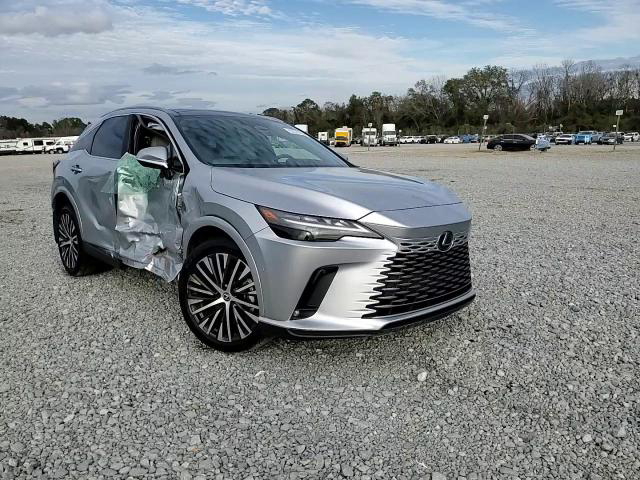 Lexus RX 2023